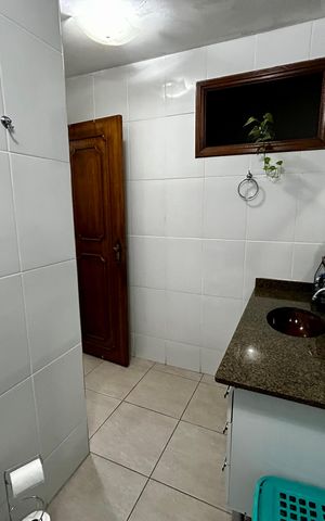 Casa à venda com 500m², 6 quartos e 3 vagas Casa à venda com 500m², 6 quartos e 3 vagasBanheiro 3