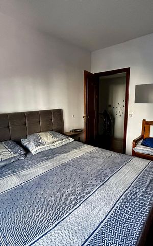 Casa à venda com 500m², 6 quartos e 3 vagas Casa à venda com 500m², 6 quartos e 3 vagasQuarto 1