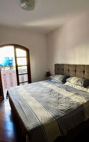 Casa à venda com 500m², 6 quartos e 3 vagas Casa à venda com 500m², 6 quartos e 3 vagasQuarto 1