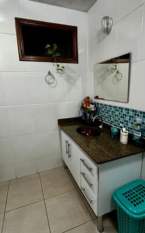 Casa à venda com 500m², 6 quartos e 3 vagas Casa à venda com 500m², 6 quartos e 3 vagasBanheiro 3