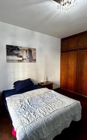 Casa à venda com 500m², 6 quartos e 3 vagas Casa à venda com 500m², 6 quartos e 3 vagasSuíte 1