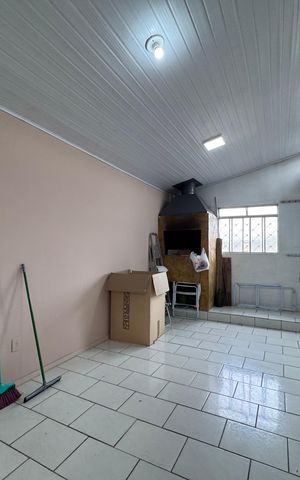 Casa à venda com 210m², 4 quartos e 1 vaga Casa à venda com 210m², 4 quartos e 1 vagaÁrea de Serviço