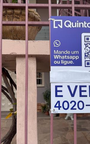 Casa à venda com 210m², 4 quartos e 1 vaga Casa à venda com 210m², 4 quartos e 1 vagaPlaca