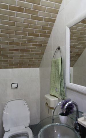 Casa à venda com 135m², 3 quartos e 1 vagaLavabo
