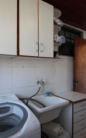 Casa à venda com 135m², 3 quartos e 1 vagaÁrea de Serviço