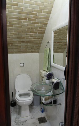 Casa à venda com 135m², 3 quartos e 1 vagaLavabo