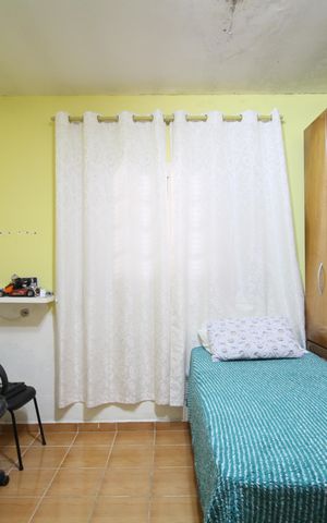 Casa à venda com 270m², 6 quartos e 3 vagasSuíte