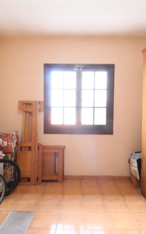Casa à venda com 270m², 6 quartos e 3 vagasQuarto 2
