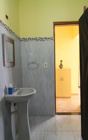 Casa à venda com 270m², 6 quartos e 3 vagasBanheiro Suíte