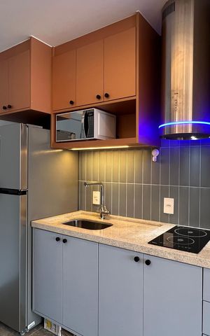 Studio à venda com 28m², 1 quarto e sem vaga Studio à venda com 28m², 1 quarto e sem vagaCozinha