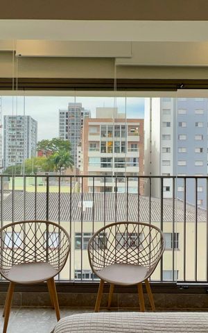 Studio à venda com 28m², 1 quarto e sem vaga Studio à venda com 28m², 1 quarto e sem vagaVaranda