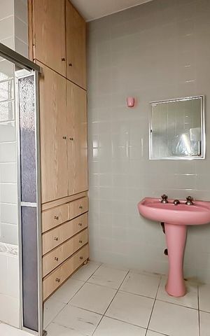 Casa para alugar com 74m², 2 quartos e sem vagaBanheiro Social