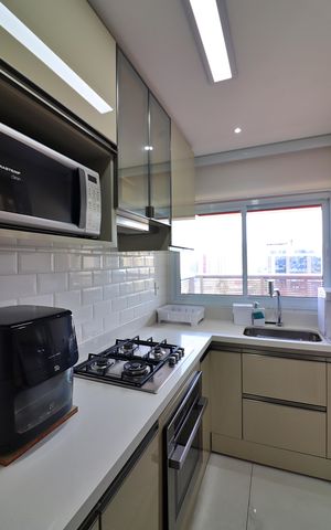 Apartamento à venda com 78m², 2 quartos e 2 vagasCozinha e Área de Serviço