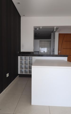 Apartamento à venda com 107m², 2 quartos e 3 vagasSala