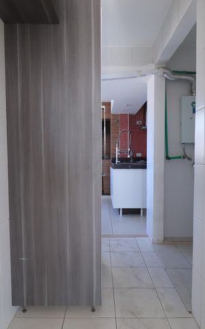 Apartamento à venda com 107m², 2 quartos e 3 vagasÁrea de Serviço