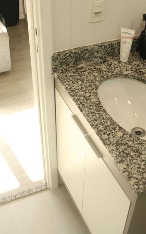 Apartamento à venda com 89m², 2 quartos e 2 vagasBanheiro da Suíte 1