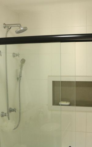 Apartamento à venda com 89m², 2 quartos e 2 vagasBanheiro da Suíte 1
