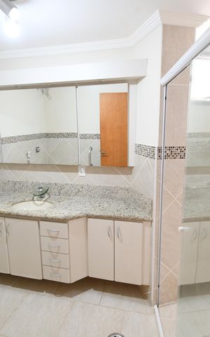 Apartamento à venda com 150m², 3 quartos e 2 vagasBanheiro Suíte
