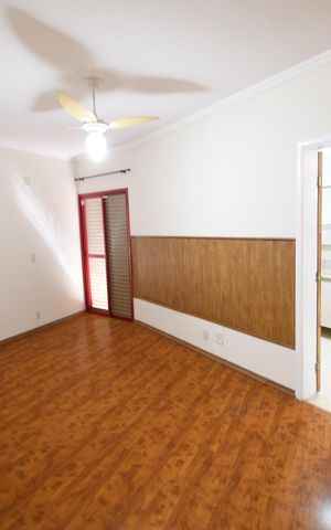 Apartamento à venda com 150m², 3 quartos e 2 vagasSuíte