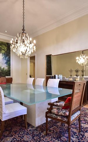 Casa à venda com 715m², 5 quartos e 3 vagasSala de Jantar