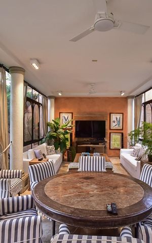 Casa à venda com 715m², 5 quartos e 3 vagasPergolado