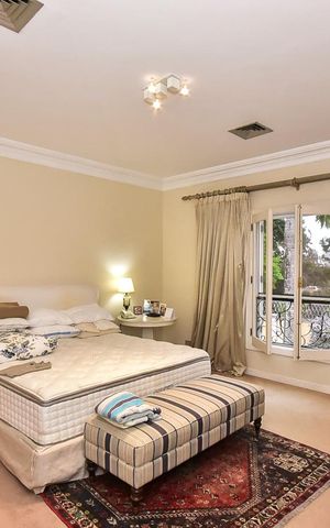 Casa à venda com 715m², 5 quartos e 3 vagasSuíte 2
