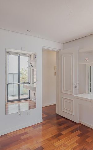Casa à venda com 700m², 5 quartos e 6 vagasCloset da suíte 2