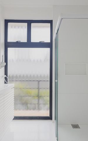 Casa à venda com 700m², 5 quartos e 6 vagasBanheiro da Suíte 3