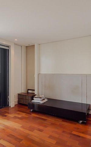 Casa à venda com 700m², 5 quartos e 6 vagasSuíte 3