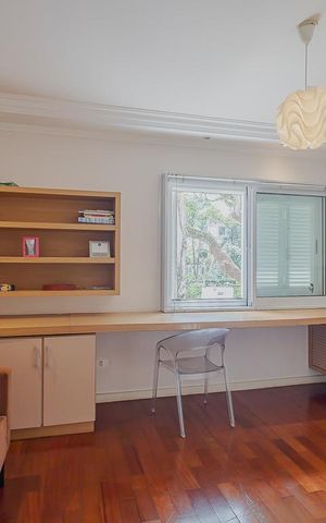 Casa à venda com 700m², 5 quartos e 6 vagasSuíte 2