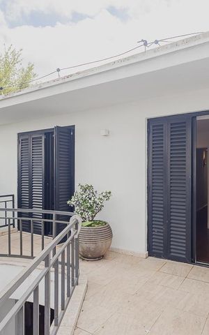 Casa à venda com 700m², 5 quartos e 6 vagasVaranda da Suíte 3