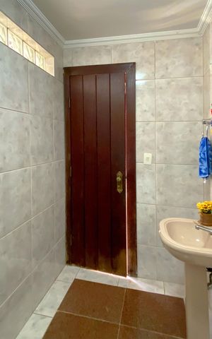Casa para alugar com 357m², 5 quartos e 4 vagas Casa para alugar com 357m², 5 quartos e 4 vagasBanheiro de serviço