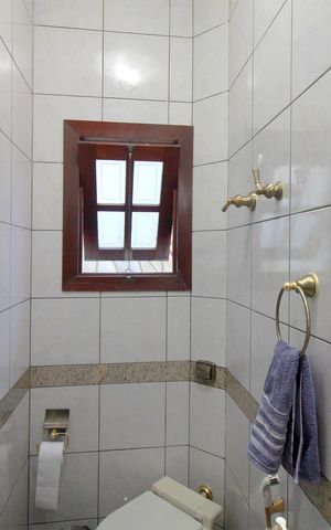 Casa para alugar com 357m², 5 quartos e 4 vagasBanheiro da Suíte 2