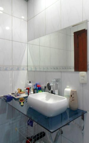 Casa para alugar com 357m², 5 quartos e 4 vagasBanheiro da Suíte 1