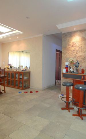Casa para alugar com 357m², 5 quartos e 4 vagasSala de Jantar