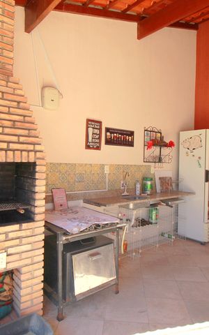 Casa para alugar com 357m², 5 quartos e 4 vagasEspaço Gourmet