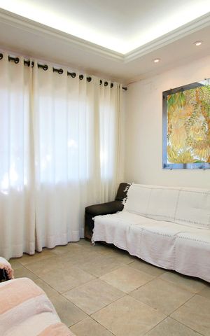 Casa para alugar com 357m², 5 quartos e 4 vagasSala