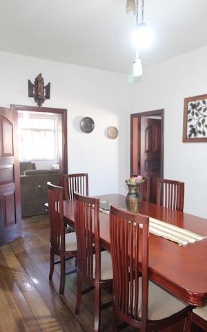 Casa à venda com 347m², 7 quartos e 5 vagasSala de Jantar