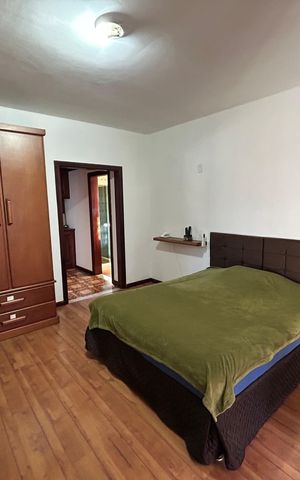 Casa à venda com 347m², 7 quartos e 5 vagasSuíte 2