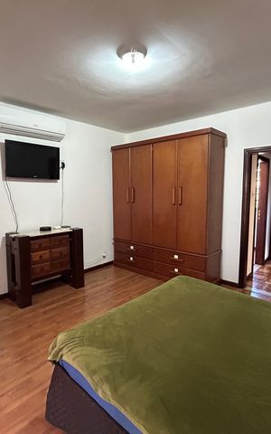 Casa à venda com 347m², 7 quartos e 5 vagasSuíte 2