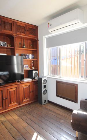 Casa à venda com 347m², 7 quartos e 5 vagasSala de TV