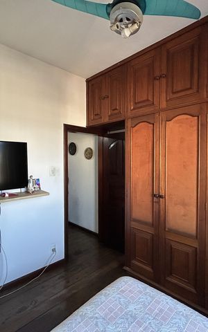 Casa à venda com 347m², 7 quartos e 5 vagasQuarto 2
