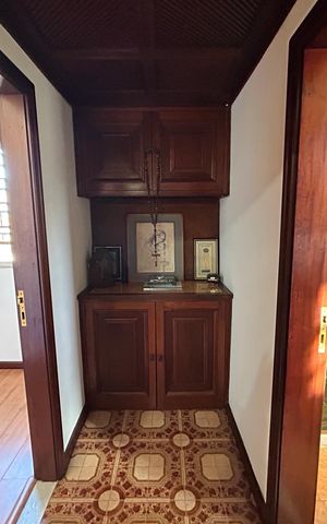 Casa à venda com 347m², 7 quartos e 5 vagasCloset da suíte 2