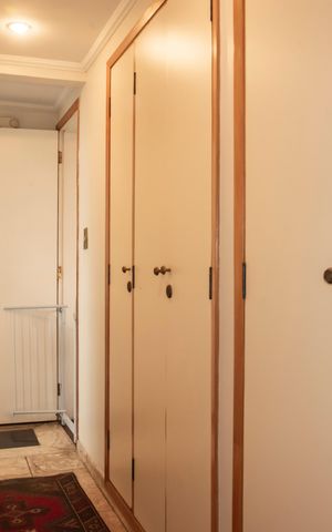 Apartamento à venda com 220m², 3 quartos e 3 vagasCorredor