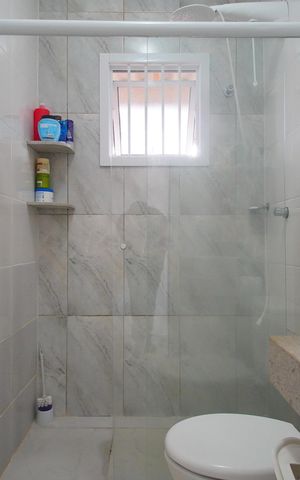 Casa à venda com 160m², 2 quartos e 2 vagasBanheiro