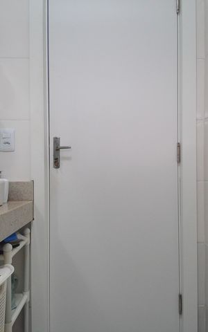 Casa à venda com 160m², 2 quartos e 2 vagasBanheiro