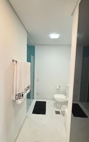 Apartamento para alugar com 97m², 1 quarto e 1 vaga Apartamento para alugar com 97m², 1 quarto e 1 vagaBanheiro da Suíte