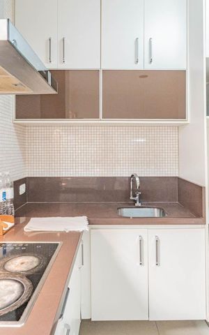 Casa para alugar com 80m², 2 quartos e 2 vagasCozinha