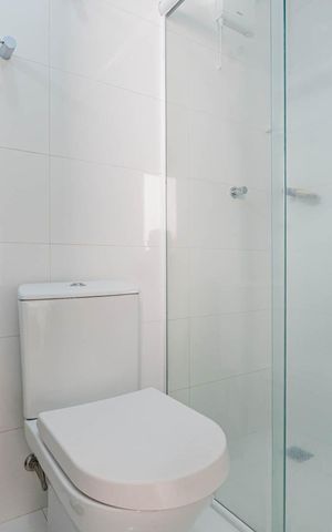 Casa para alugar com 80m², 2 quartos e 2 vagasBanheiro da Suíte