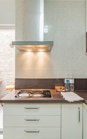 Casa para alugar com 80m², 2 quartos e 2 vagasCozinha